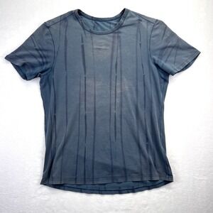 Lululemon Mens Blue Gray Striped Tie Dye Short Sleeve Athletic T-Shirt *Size L